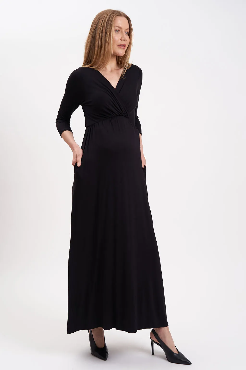 3/4 Sleeve V-Cut Maternity Maxi Dress