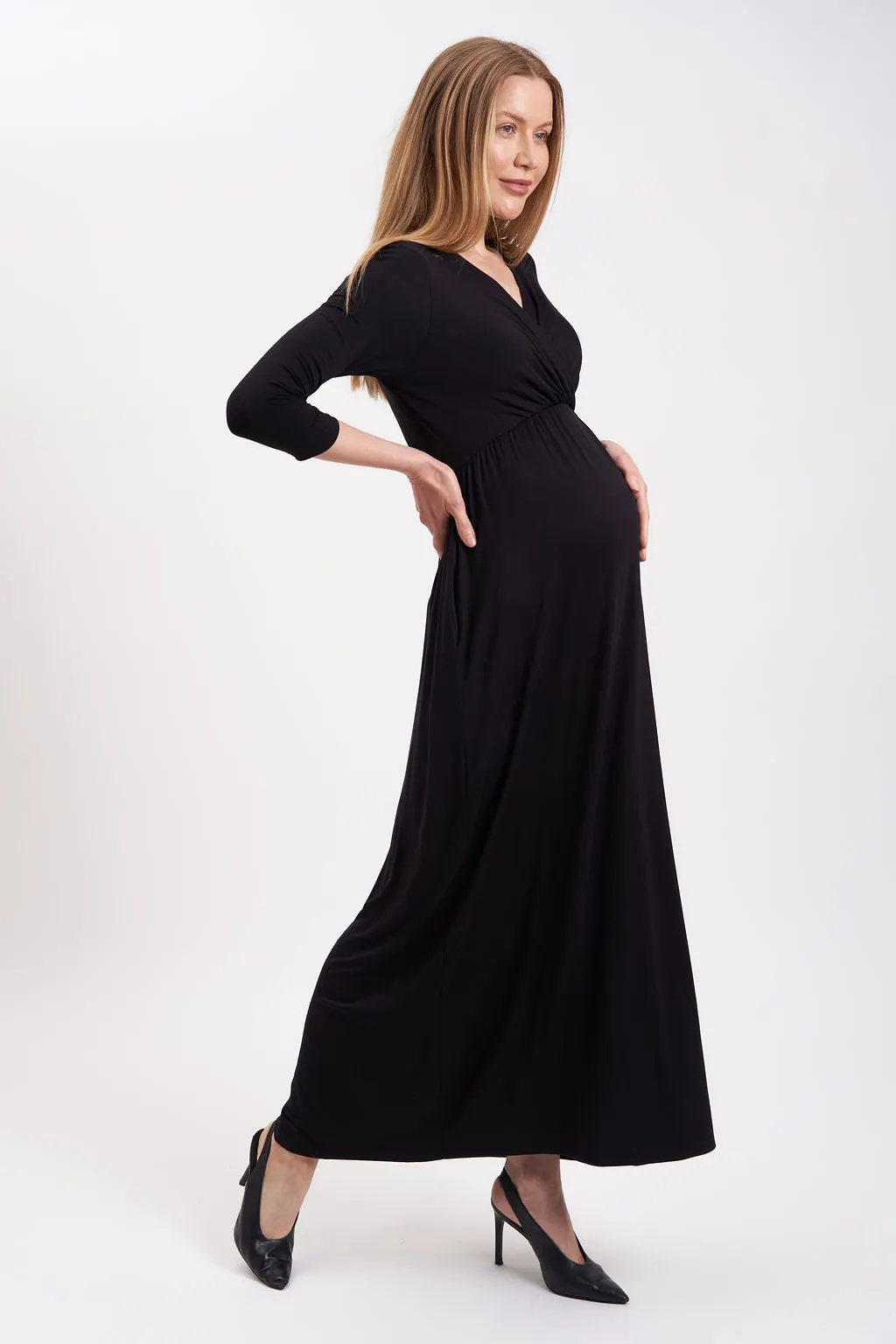 3/4 Sleeve V-Cut Maternity Maxi Dress