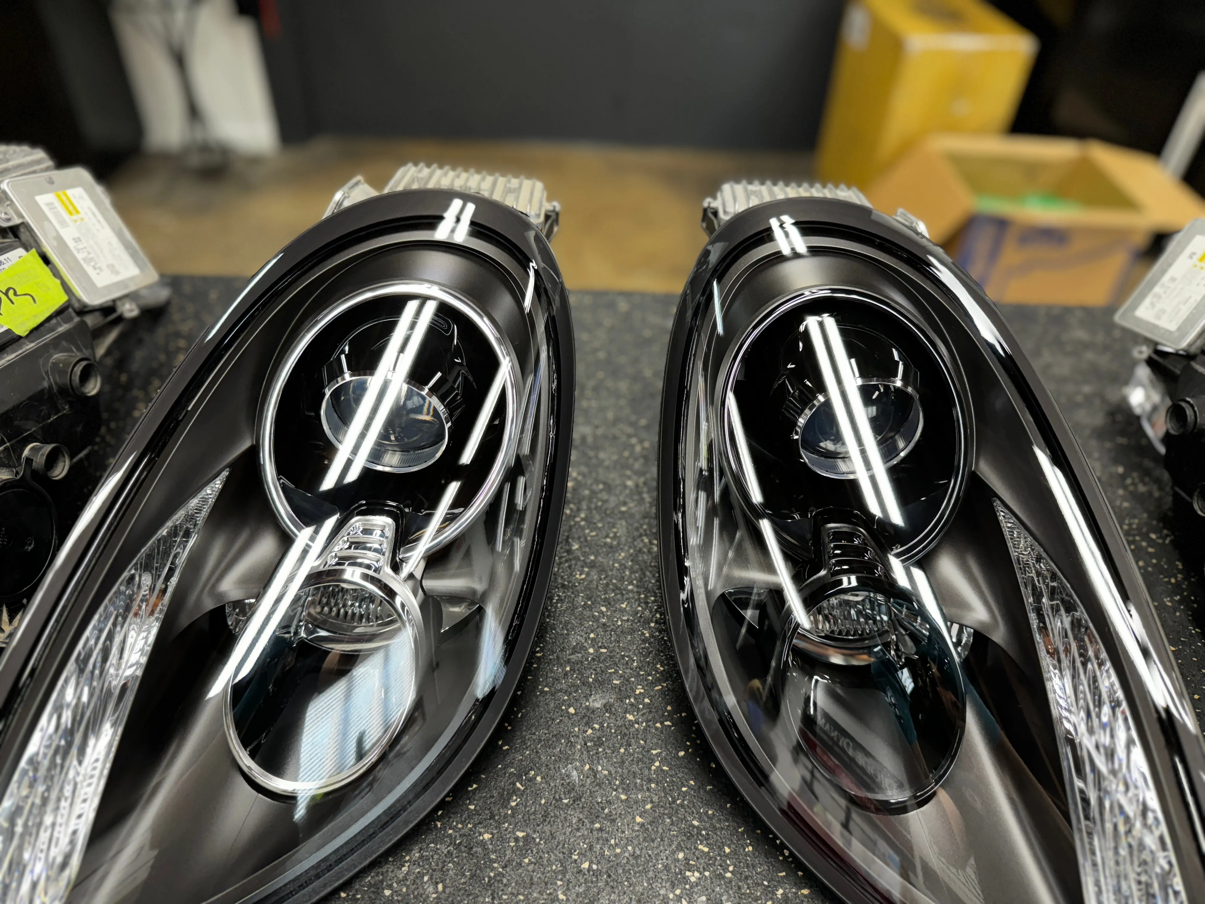 Porsche Cayman / Boxster 981 Headlight Lens Replacement Service