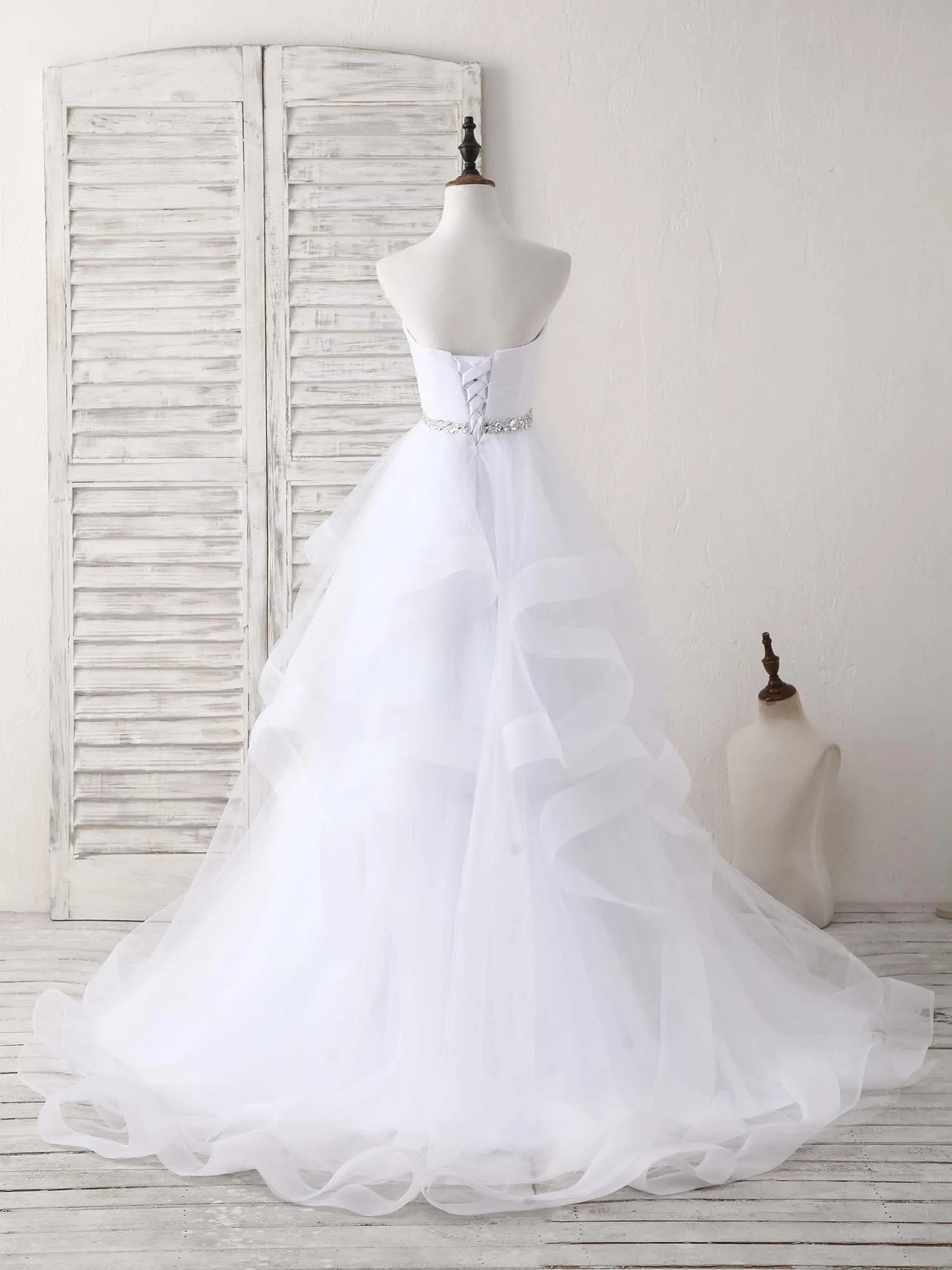 White Sweetheart Neck Tulle Long Prom Dress White Formal Graduation Dress